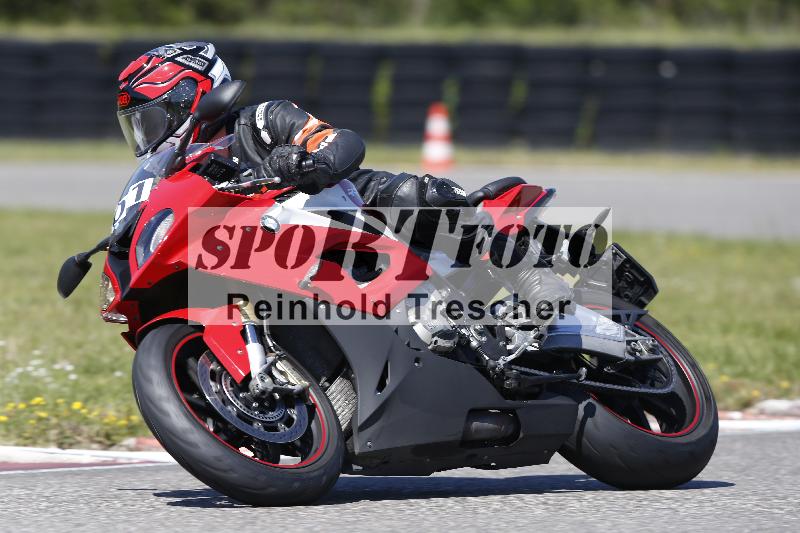 Archiv-2025/48 25.08.2025 Cornu Master School ADR/blau-bleu/101